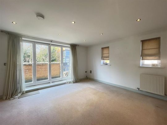 3 bedroom duplex to rent - Photo 1