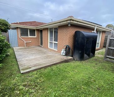1/23 Clarendon Street, Cranbourne VIC - Photo 5
