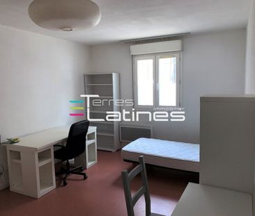 Appartement 1 pièce, 19m² en location à Nimes - 354 € par mois * - Photo 1