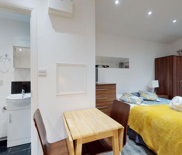 Studio to rent - Photo 5