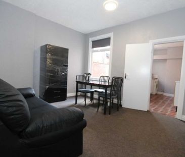 3 Bed - Browning Street - 3 Bedroom Student/professional Home Fully... - Photo 4