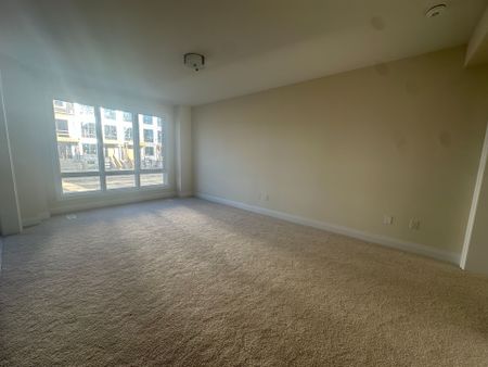 For Lease - 410 York Downs Boulevard, Markham, Ontario - Photo 3