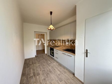 Pronájem bytu 2+1 68 m² - Photo 3