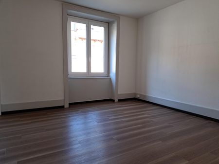 APPARTEMENT DE 3 PIECES AU REZ SUPERIEUR - Photo 5