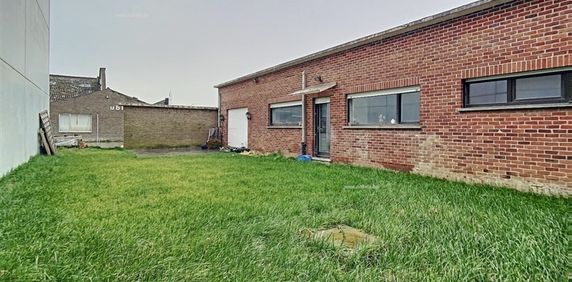 Te huur, ruime bungalow met garage in Ronse - Photo 2