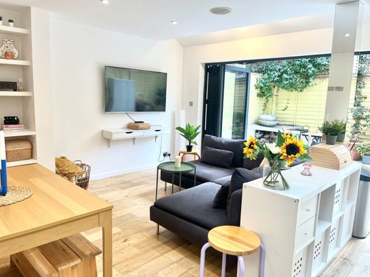 2 Bed Flat, Archel Road, W14 - Photo 1