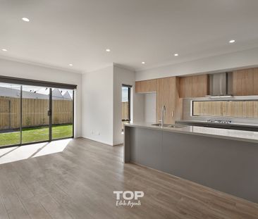 Gorgeous 4 Bedroom Home in Smith’s Park Estate!! - Photo 5