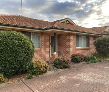 CENTRALLY LOCATED!! - Photo 3