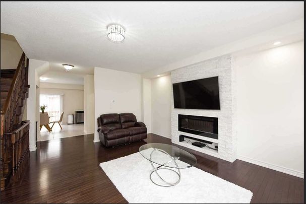 For Lease - 9 Aspen Hills Road Unit# 40, Brampton, Ontario - Photo 1