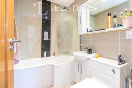 1 bedroom apartment to rent Pace House, Walton on Thames, KT12 - Photo 5