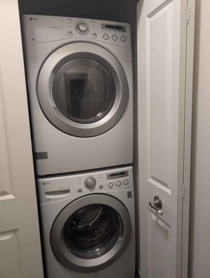 For Lease - 2220 Queensway Drive Unit# 11, Burlington, Ontario - Photo 1