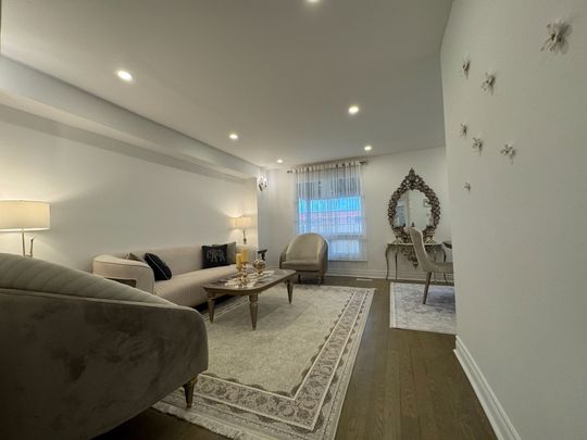 For Lease - 163 Oliver Lane, Vaughan, Ontario - Photo 1