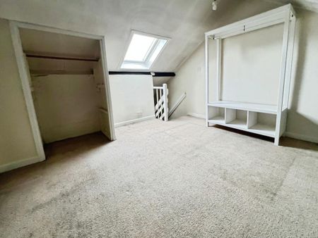 2 bedroom terraced house to rent - Photo 5