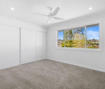 Brand new home on South Hill - Photo 4