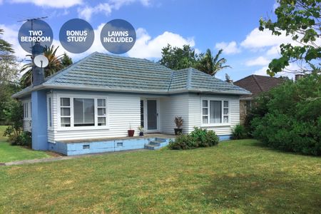 Walk to Town! - Photo 4