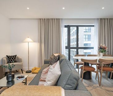 3 bedroom flat to rent - Photo 6