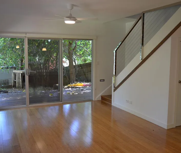 7 Neotsfield Avenue, Dangar Island NSW 2083 - House For Rent | Domain - Photo 2