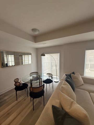 For Lease - 63 Kenneth Kirby Lane, Whitchurch-Stouffville, Ontario - Photo 2