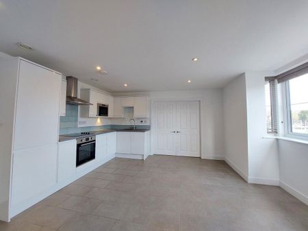 2 bedroom apartment to rent - Photo 3