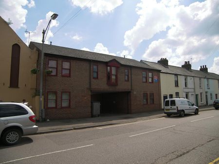 1 bedroom flat to rent - Photo 4