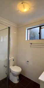 18/237 Sharp Street, Cooma - Photo 4