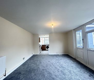 2 Bedroom House To Let - Photo 1