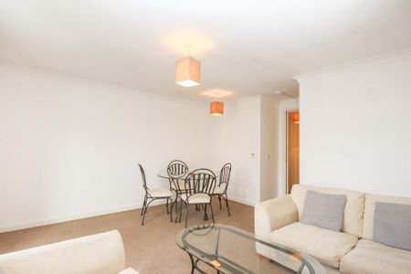 1 bedroom apartment to rent - Photo 4