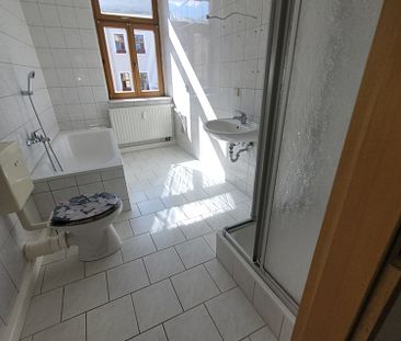 neu renovierte 3-Raum-Wohnung auf dem Neumarkt zu vermieten! - Photo 1