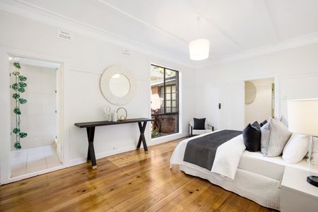 13 Cooney Road, Artarmon NSW 2064 - House For Rent | Domain - Photo 2