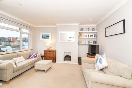 2 Bed Flat, Streatham Common, SW16 - Photo 4