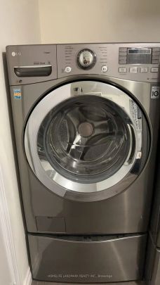 37 Allangrove Crescent #2nd Floor - Photo 1