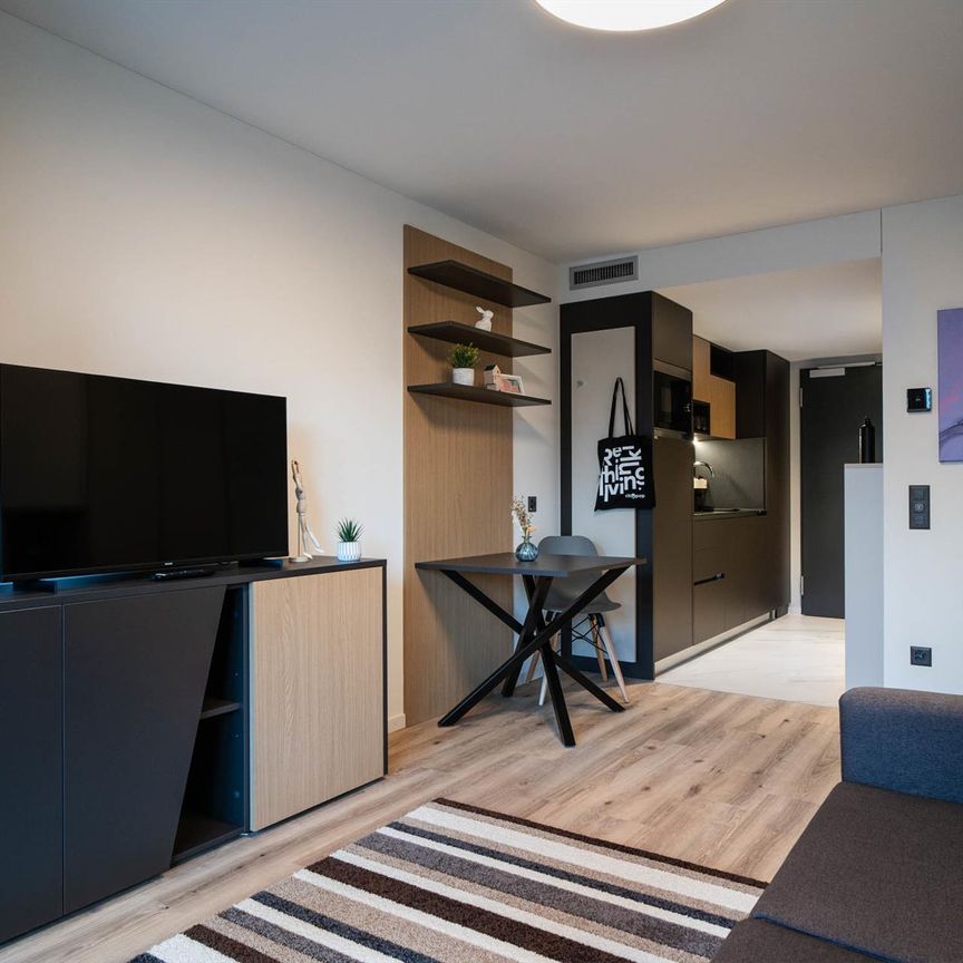 Welcome to City Pop Zurich Oerlikon – Your Home, Just Smarter - Photo 1