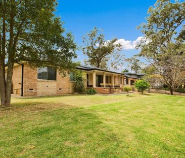 Peaceful parkside address - Photo 5