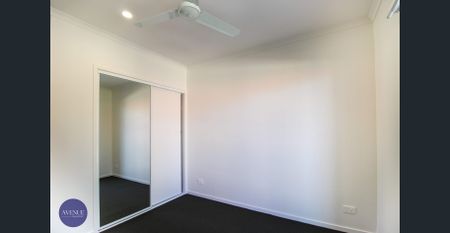 Modern 3-Bedroom Townhouse in Prime Location - Photo 3