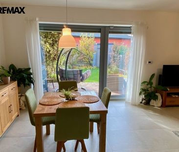 Pronájem domu 103 m² s pozemkem 145 m² - Photo 1