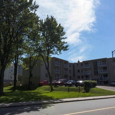 5 1/2 Ste-Foy - UNIVERSITÉ \CEGEP juillet - Photo 3