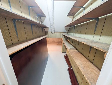 All Inclusive 3 Bedroom Lower unit in Welland! - Photo 2