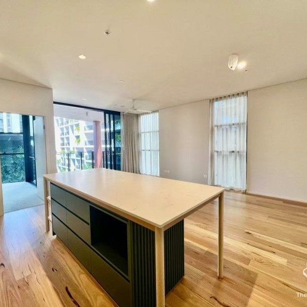 Brand New 2-Bedroom Apartment in West Village - Prime Inner-City Living! - Photo 1