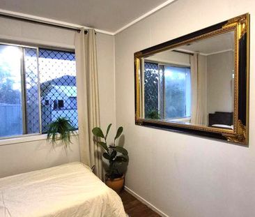 Modern Spacious Family Home in a Convenient Location! - Photo 3