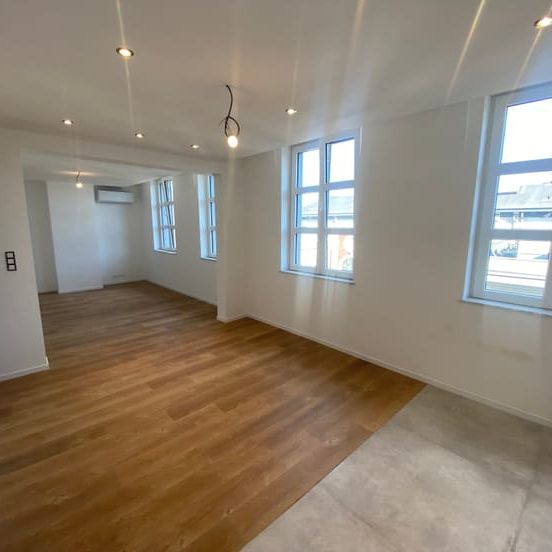 Appartement te huur - Photo 1
