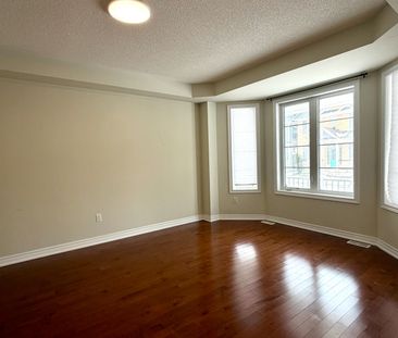 For Lease - 53 Raven Cross Avenue Unit# Upper, Markham, Ontario - Photo 2