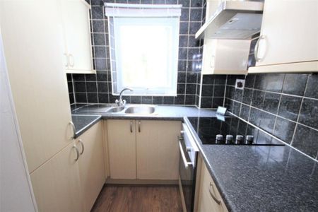 1 bedroom terraced house to rent - Photo 4