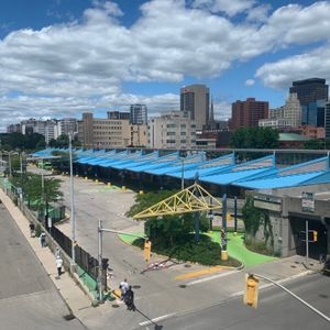 One Bedroom plus a den! - Photo 2