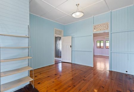 23 Eton Street, East Toowoomba - Photo 3