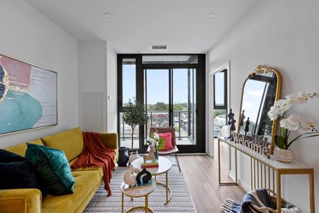 For Lease - 250 Lawrence Avenue Unit# 721, Toronto, Ontario - Photo 2