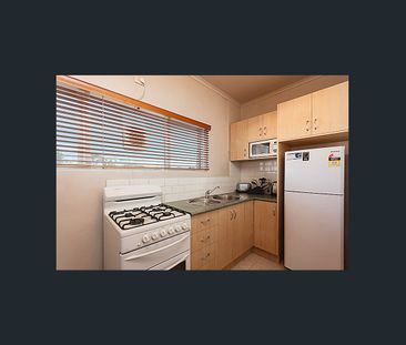 FULLY FURNISHED ONE BEDROOM SECURITY APARTMENT WITH POOL AND TENNIS... - Photo 1