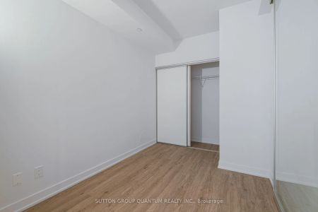 1926 Lake Shore Boulevard W #1706 - Photo 3