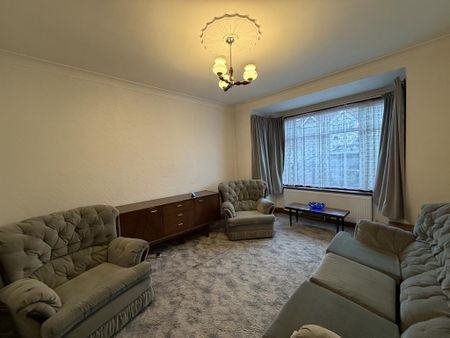 3 bedroom semi-detached house to rent - Photo 4