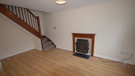 Bollin Drive, Congleton - Photo 2