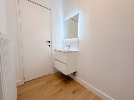 Appartement te huur in Kortrijk met 2 slaapkamers - Photo 5